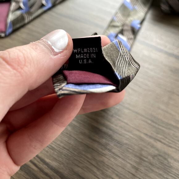 Stafford 100% imported silk gray blue men's tie 4 inch business casual design - Picture 5 of 6